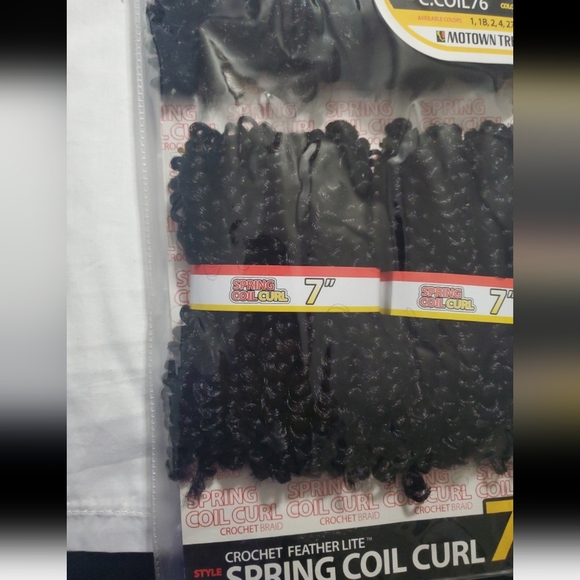 : 1 pk 7" 1B motown tress spring coil curl crochet braids 120 loops folded 240 - Picture 4 of 9